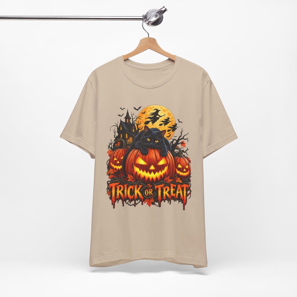 Trick or Treat Jack-O'-Lanterns Pumpkin Cat T-Shirt | Halloween Tee, Spooky Haunted Moon