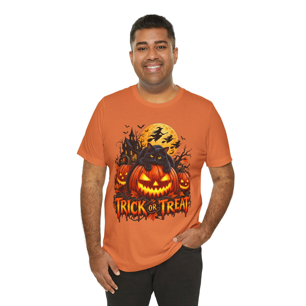 Trick or Treat Jack-O'-Lanterns Pumpkin Cat T-Shirt | Halloween Tee, Spooky Haunted Moon