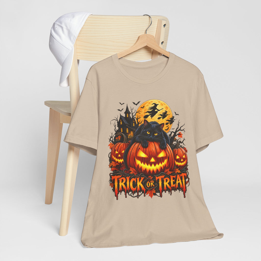 Trick or Treat Jack-O'-Lanterns Pumpkin Cat T-Shirt | Halloween Tee, Spooky Haunted Moon
