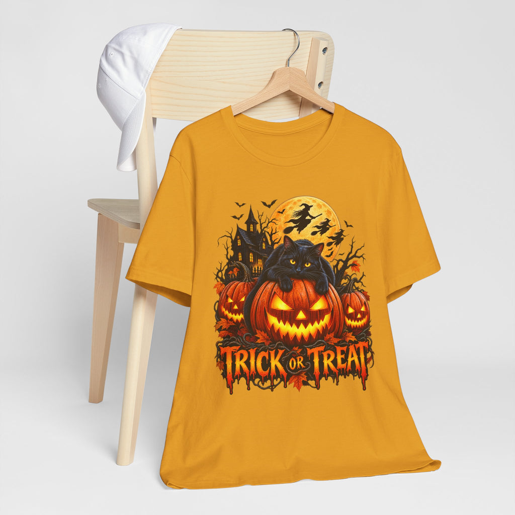 Trick or Treat Jack-O'-Lanterns Pumpkin Cat T-Shirt | Halloween Tee, Spooky Haunted Moon