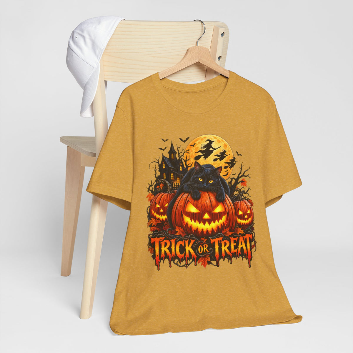 Trick or Treat Jack-O'-Lanterns Pumpkin Cat T-Shirt | Halloween Tee, Spooky Haunted Moon