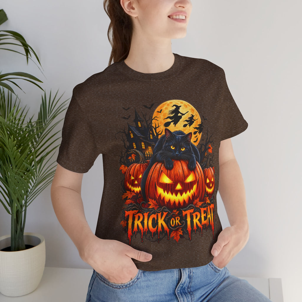 Trick or Treat Jack-O'-Lanterns Pumpkin Cat T-Shirt | Halloween Tee, Spooky Haunted Moon