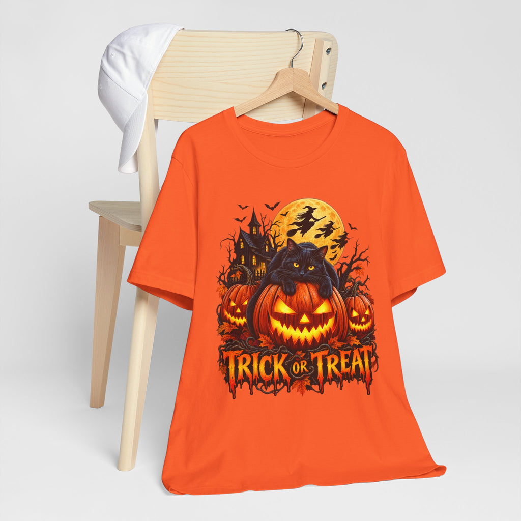Trick or Treat Jack-O'-Lanterns Pumpkin Cat T-Shirt | Halloween Tee, Spooky Haunted Moon