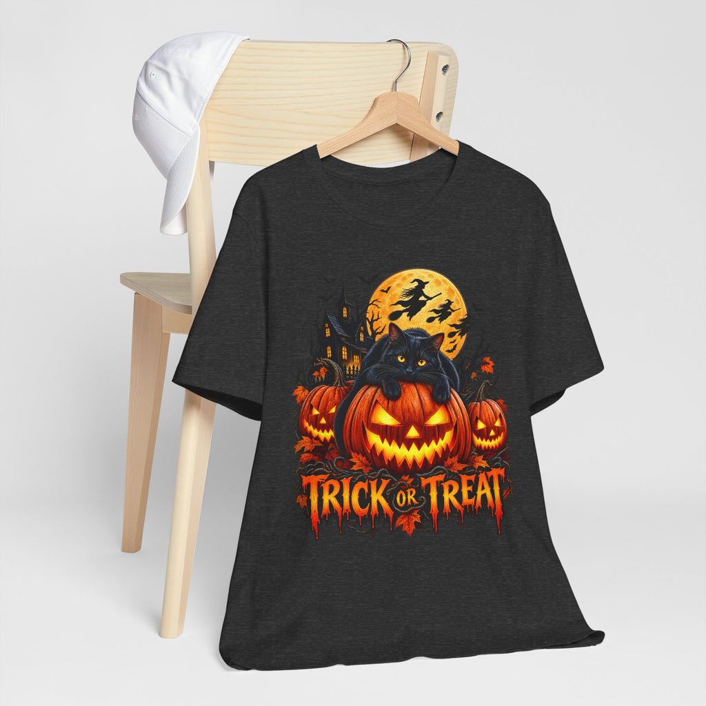 Trick or Treat Jack-O'-Lanterns Pumpkin Cat T-Shirt | Halloween Tee, Spooky Haunted Moon
