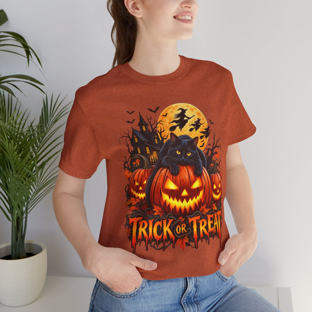 Trick or Treat Jack-O'-Lanterns Pumpkin Cat T-Shirt | Halloween Tee, Spooky Haunted Moon